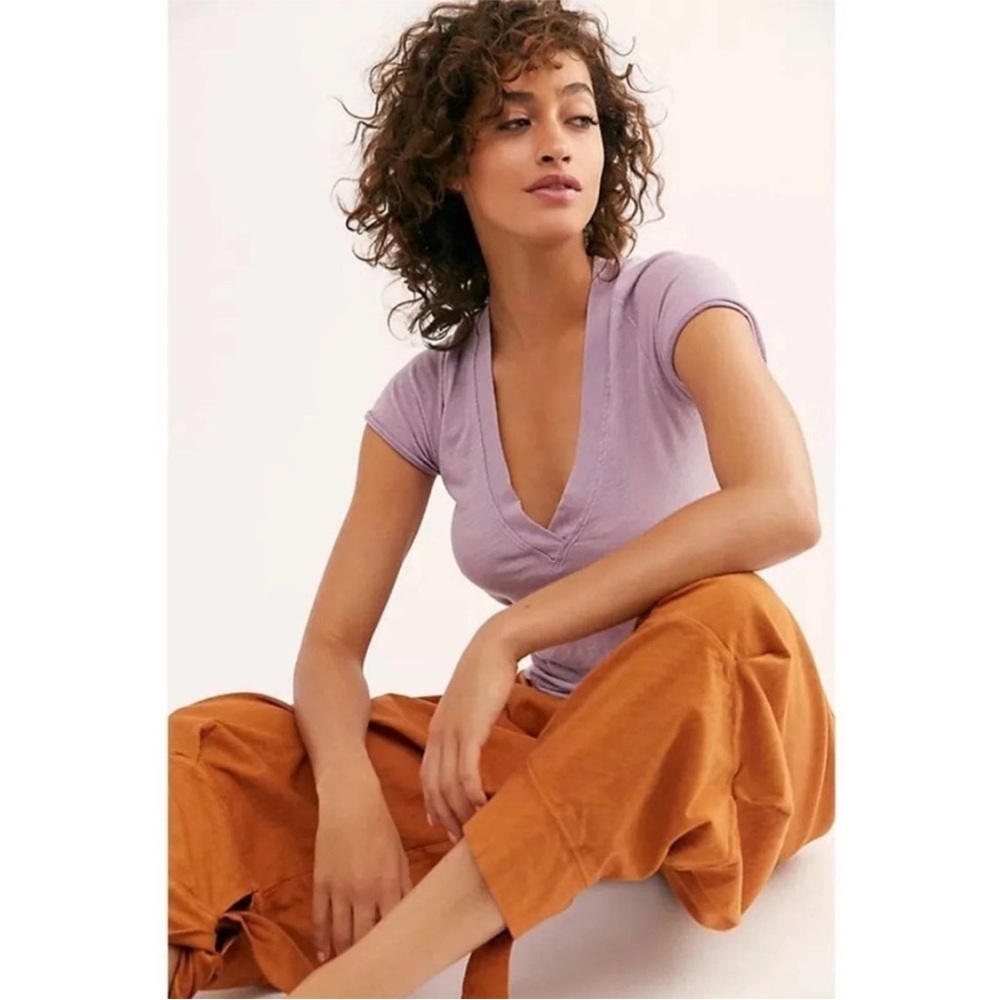 Free People We The Free Sun Valley Tee in Purple size Large